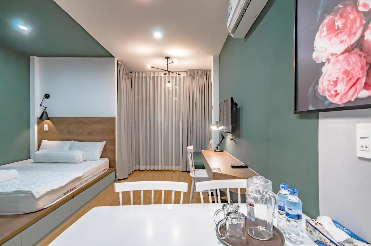 A La Maison Ho Chi Minh City 0*,